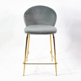 Pohodlná barová stolička KL Lily 65 cm v sivej farbe