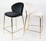 Pohodlná barová stolička KL Lily 65 cm v čiernej farbe