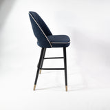 Barová stolička SUN II – moderný dizajn s profesionálnym pohodlím