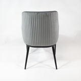 Prémiová jedálenská stolička KL Nolan v sivej farbe, zimná edícia