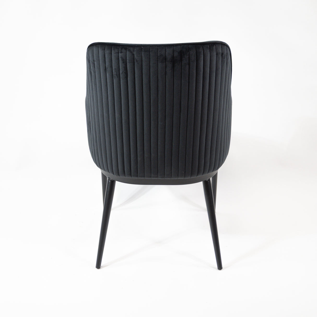 Prémiová jedálenská stolička KL Nolan v čiernej farbe, limitovaná edícia