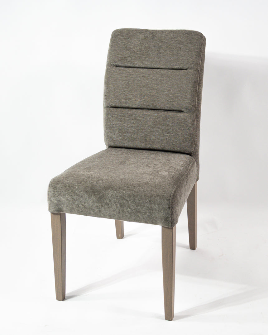 Jedálenská stolička Inez s voliteľným čalúnením