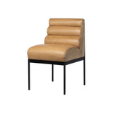 Stolička Luna, dostupná vo viacerých farbách