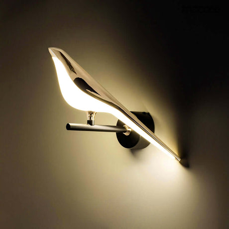 Nástenná lampa s motívom vtáka v zlatej farbe