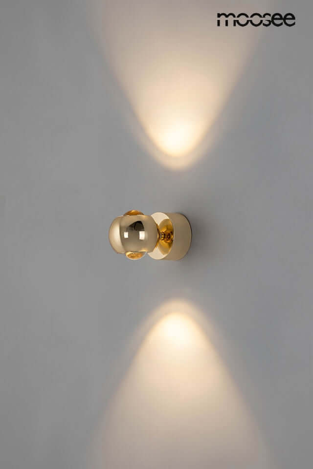 Nástenná lampa Eos zlatá