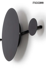 17. Nástenná lampa Shadow Hang s vešiakom, čierna