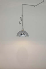 Závesná lampa Rota 360, chrómovo-strieborná