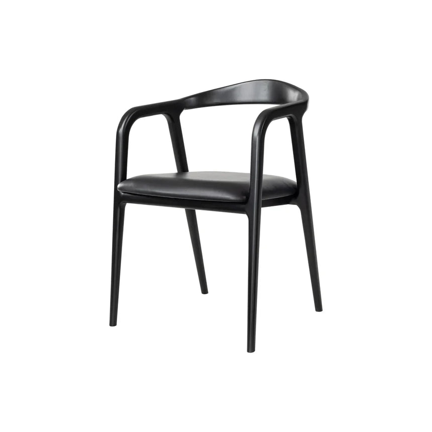 Stolička Noel, dostupná vo výbere farieb