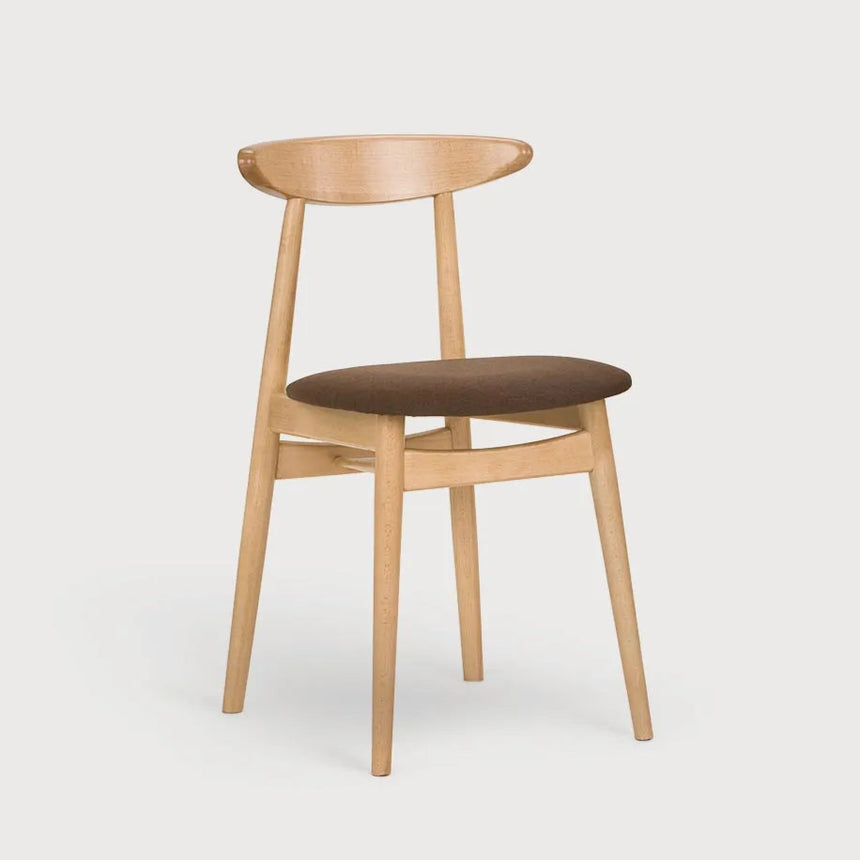 Čalúnená stolička A-4100, zobrazená včera