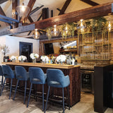 Barová stolička LARA I do reštaurácie – moderný vzhľad, profesionálne pohodlie