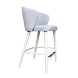 Barová stolička SIGMA I do reštaurácie – čistý dizajn s profesionálnym pohodlím