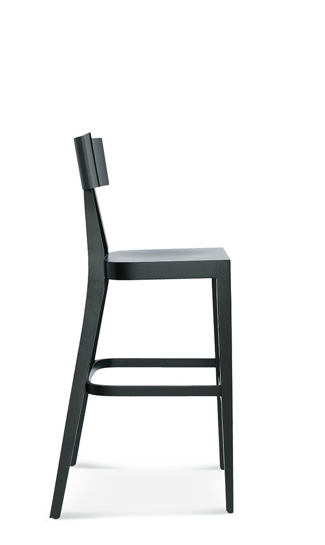 Drevená Akka BST-0336 – moderná cateringová barová stolička