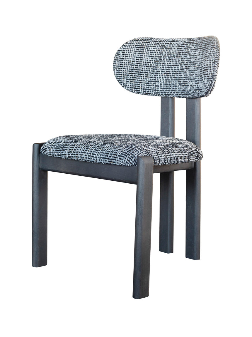 Stolička Mira, dostupná vo viacerých farbách