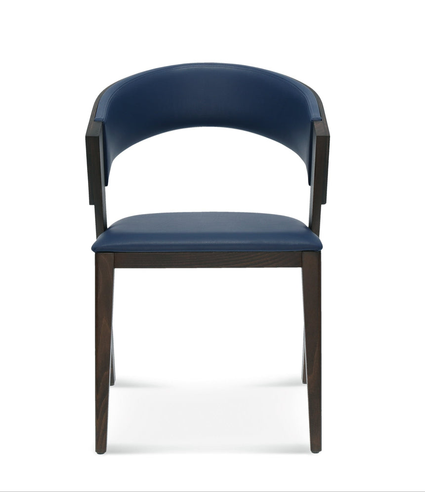 Drevená útulná reštauračná stolička B-1404