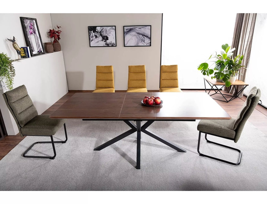 Jedálenský stôl Logan I.