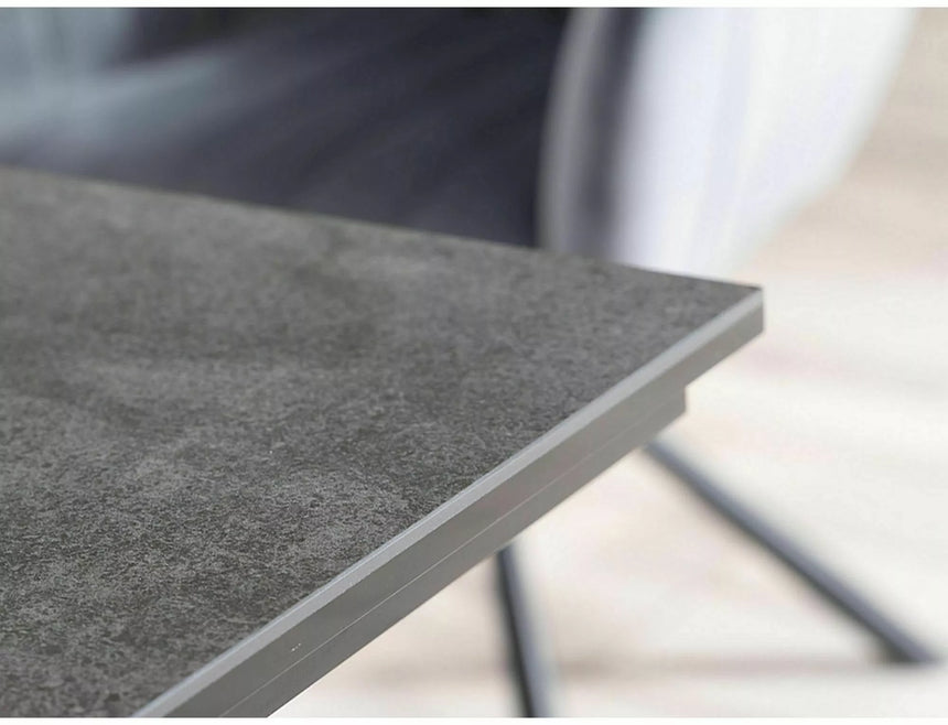 Jedálenský stôl Salvadore I.