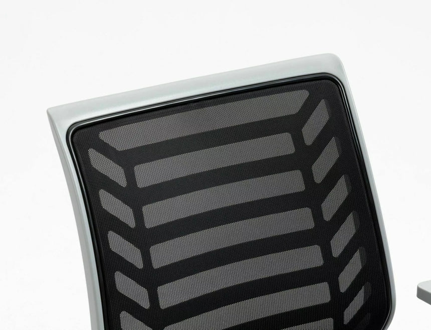 Kancelárska stolička Q-320 I.