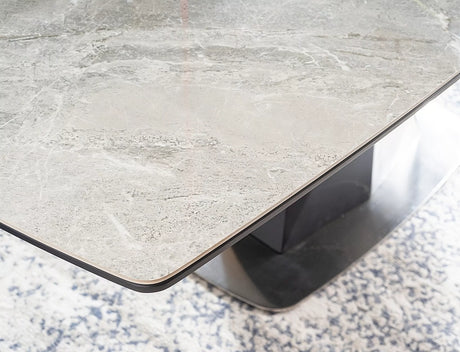 Jedálenský stôl z keramického materiálu Cortez