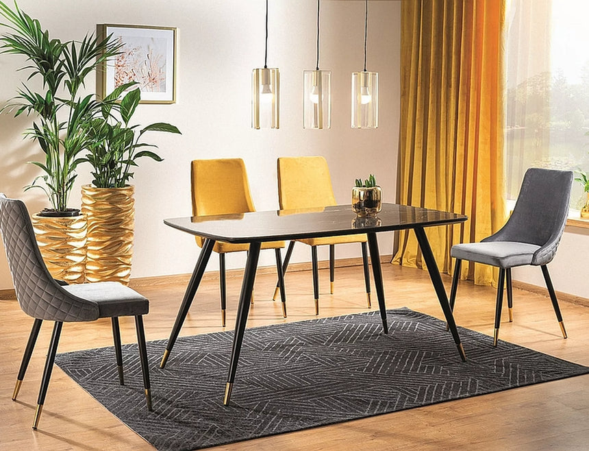 jedálenský stôl Cyryl I.