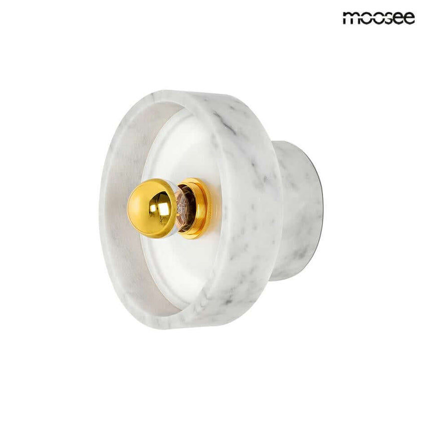 81. Nástenná lampa Arco biela