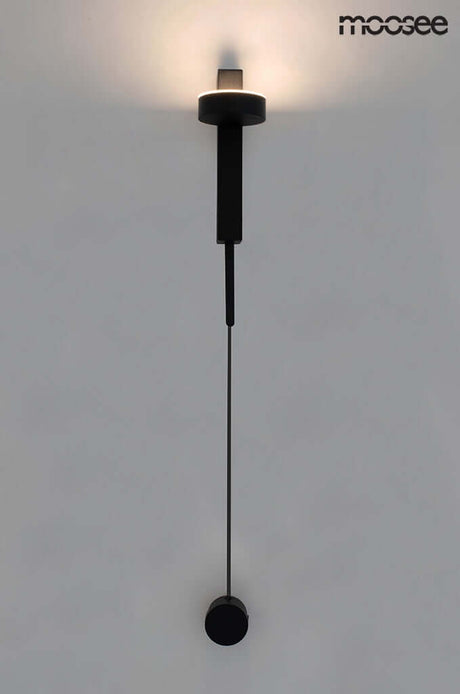 14. Nástenná lampa Clarid čierna