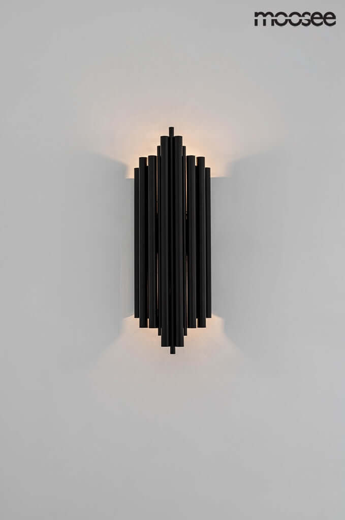 28. Nástenná lampa Harmonic Black čierna