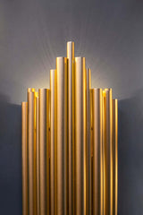 Nástenná lampa Harmonická zlatá