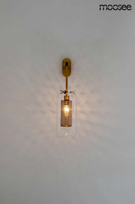 18. Nástenná lampa Lampion zlatá