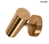 21. Zlatá bodová nástenná lampa