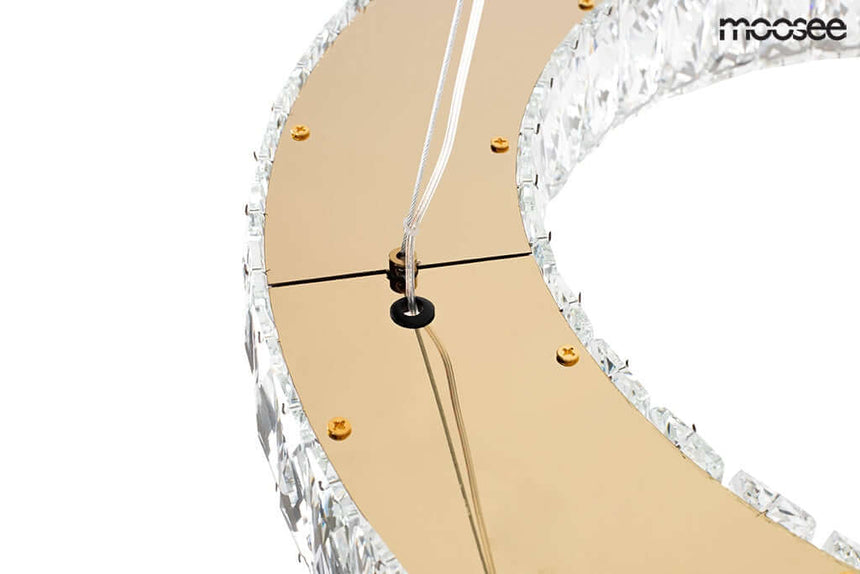 78. Závesná lampa Allisia 60 zlatá