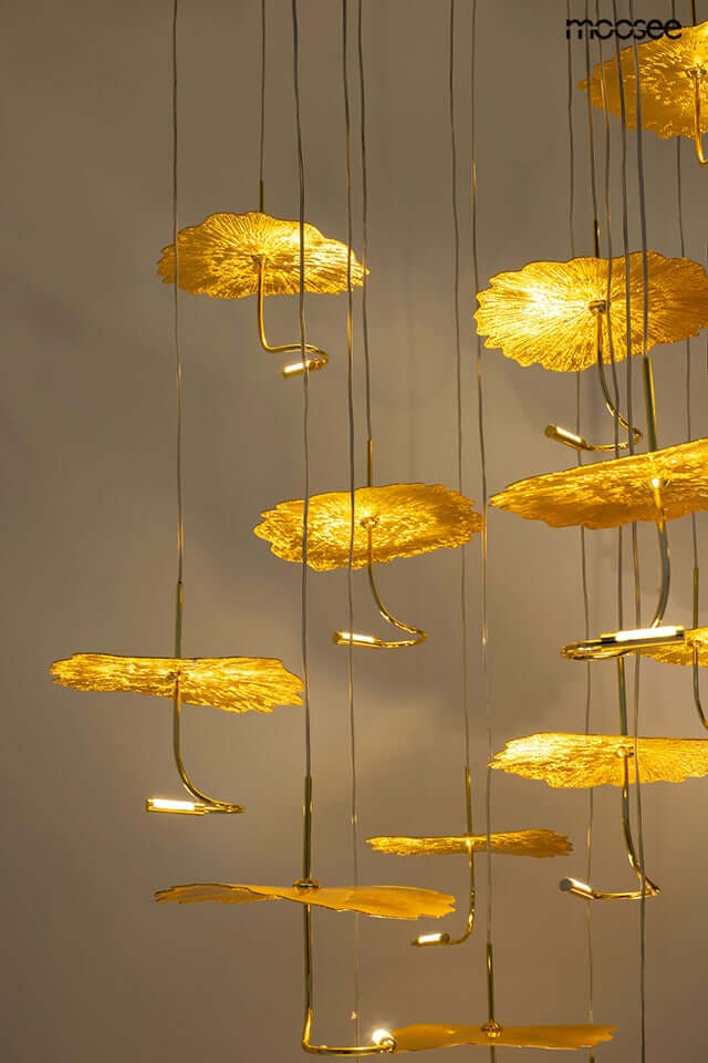 Závesná lampa Leafs Disc zlatá