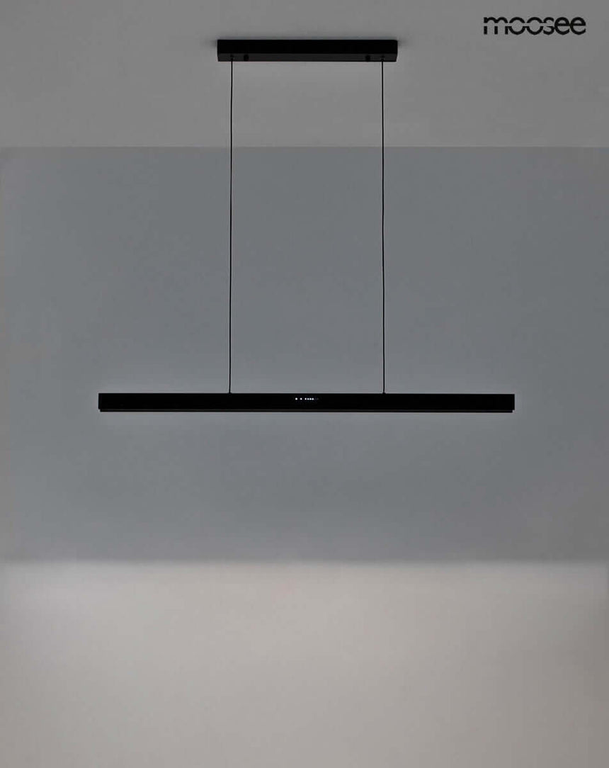 Závesná lampa Liner čierna