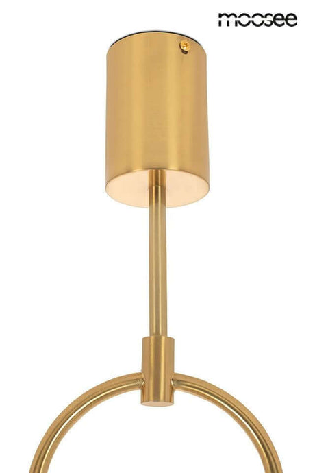 76. Nízka závesná lampa zlatá