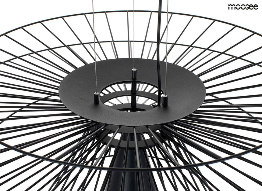 Závesná lampa Sesto čierna