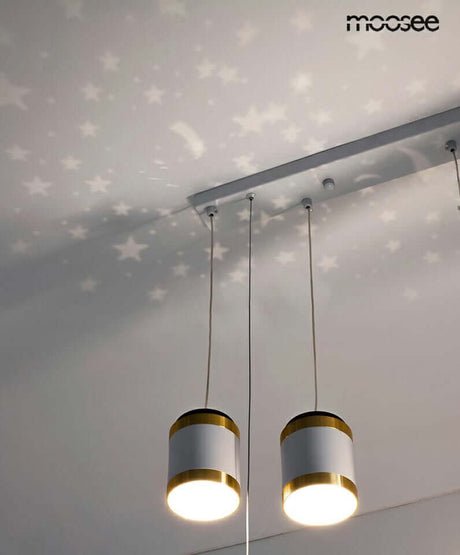 Závesná lampa s hviezdičkami biela