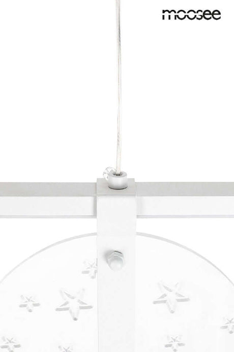 Závesná lampa s hviezdičkami biela