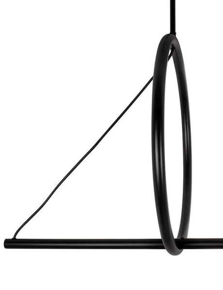 Závesná lampa čierna