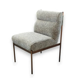 Stolička Luna, dostupná vo viacerých farbách