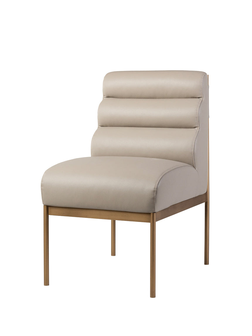 Stolička Luna, dostupná vo viacerých farbách