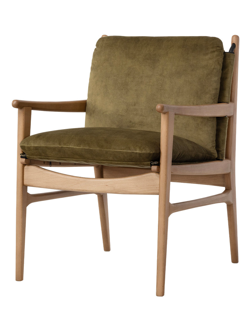 Stolička Arlo, dostupná vo viacerých farbách