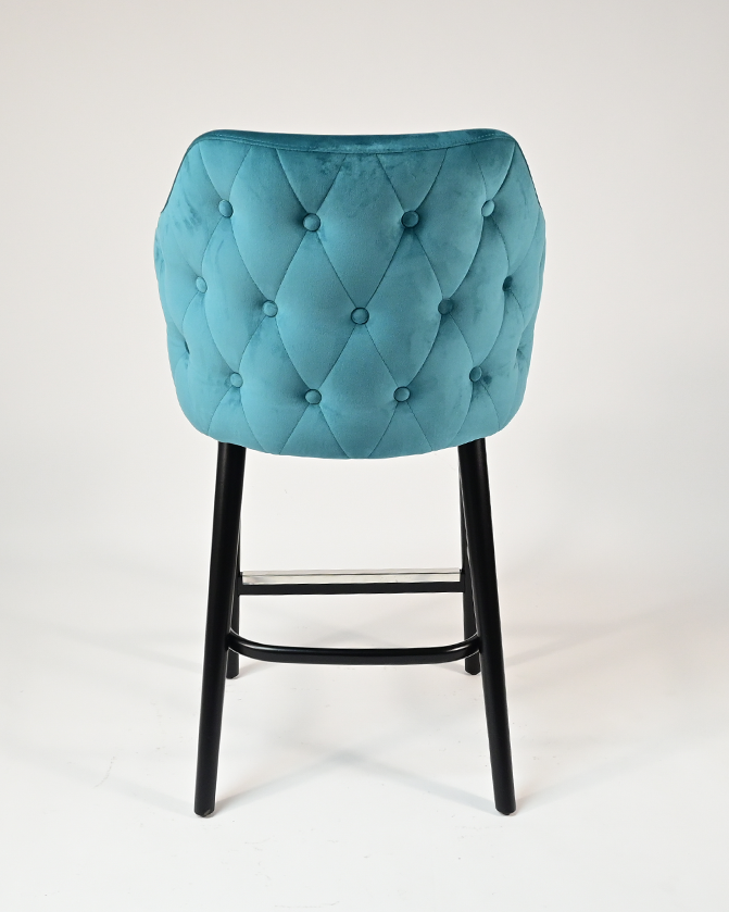 Barová stolička ANDOR II do reštaurácie – profesionálne pohodlie v modernej podobe