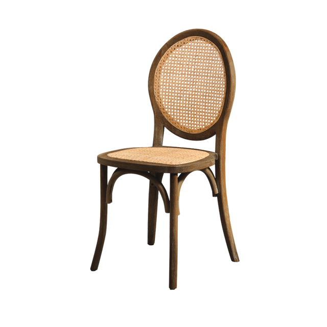 Palace rusztikus sötét esküvői szék rattan ülőlappal, elölnézet